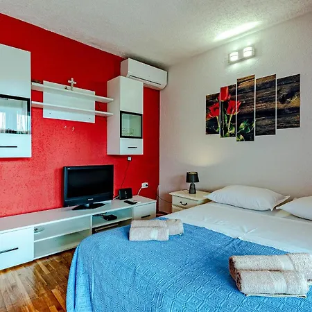 Vikendica Amazing Home In Orebic With Wifi