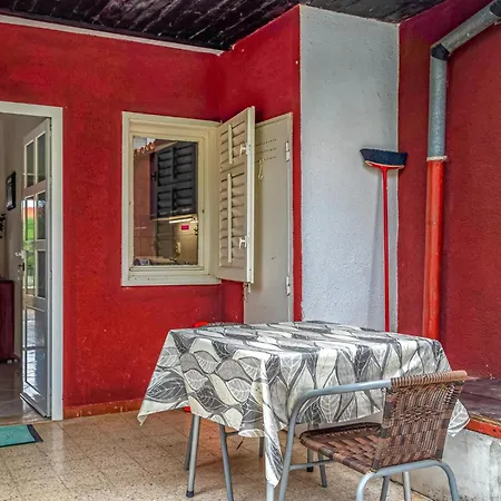 בית נופש Amazing In With Wifi *